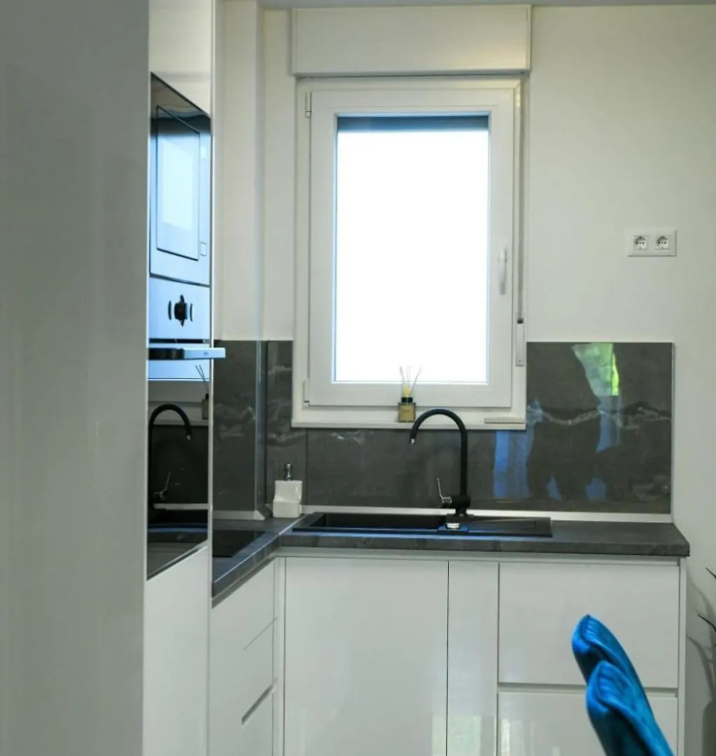 Apartment Cesarica Split 0*,