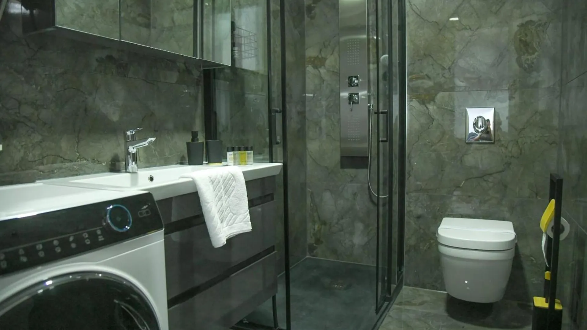Apartment Cesarica Split